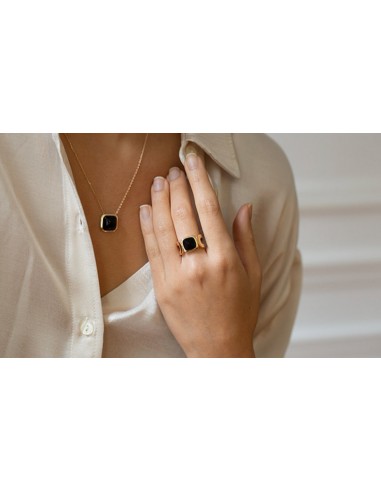 Bague Lyvia sur le site 